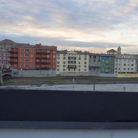 Suite Sul Fiume パルマ エクステリア 写真